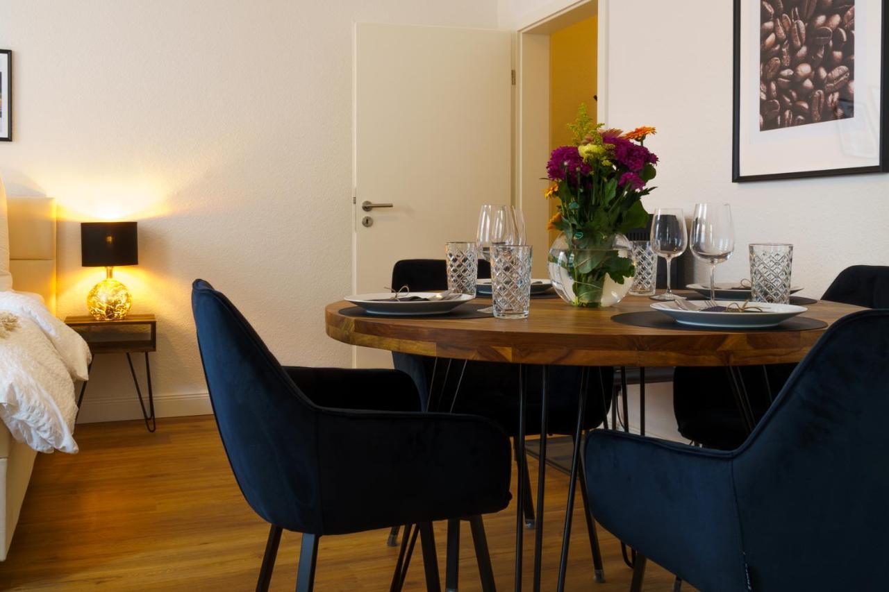 Suite Fuer 4 Mit Terrasse Im Herzen Der Innenstadt Шверин Экстерьер фото