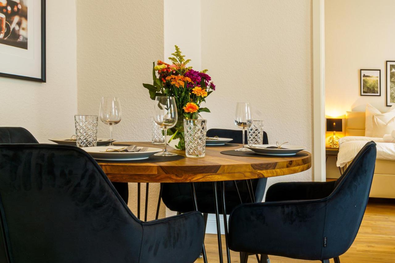 Suite Fuer 4 Mit Terrasse Im Herzen Der Innenstadt Шверин Экстерьер фото