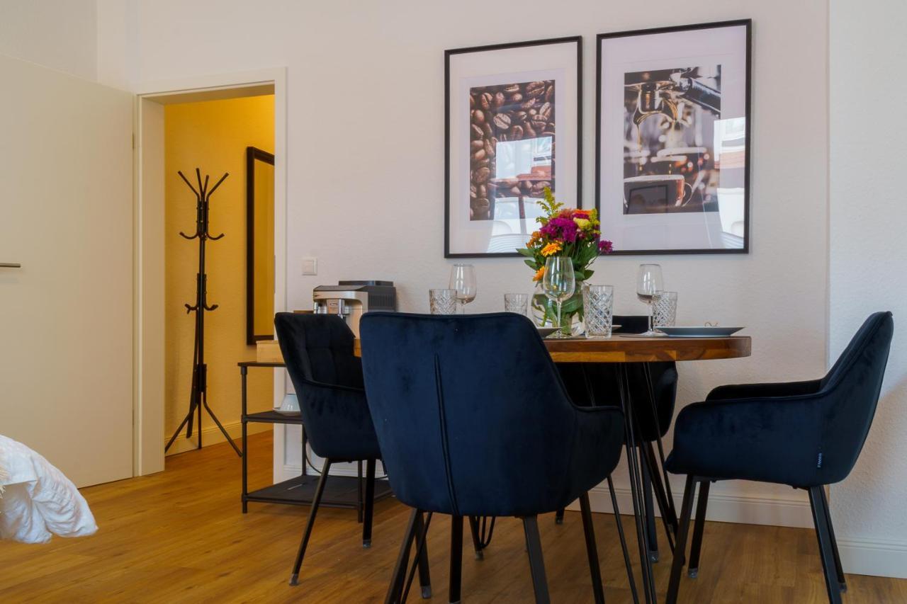 Suite Fuer 4 Mit Terrasse Im Herzen Der Innenstadt Шверин Экстерьер фото