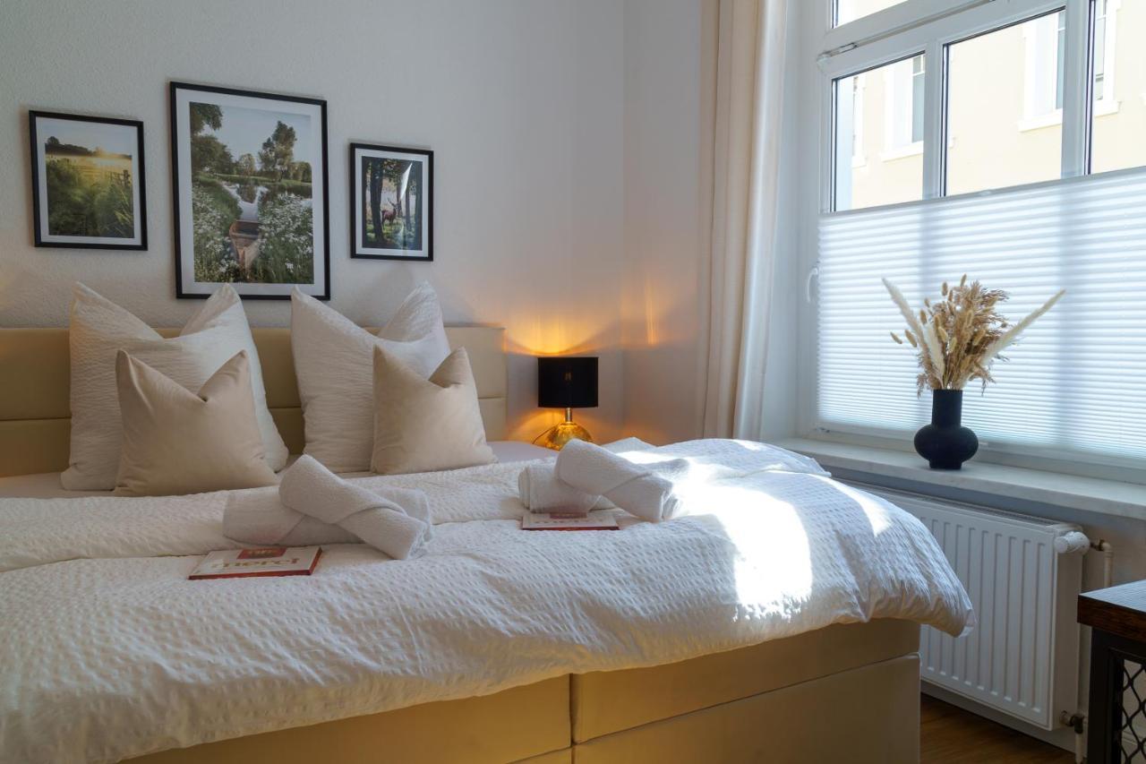 Suite Fuer 4 Mit Terrasse Im Herzen Der Innenstadt Шверин Экстерьер фото
